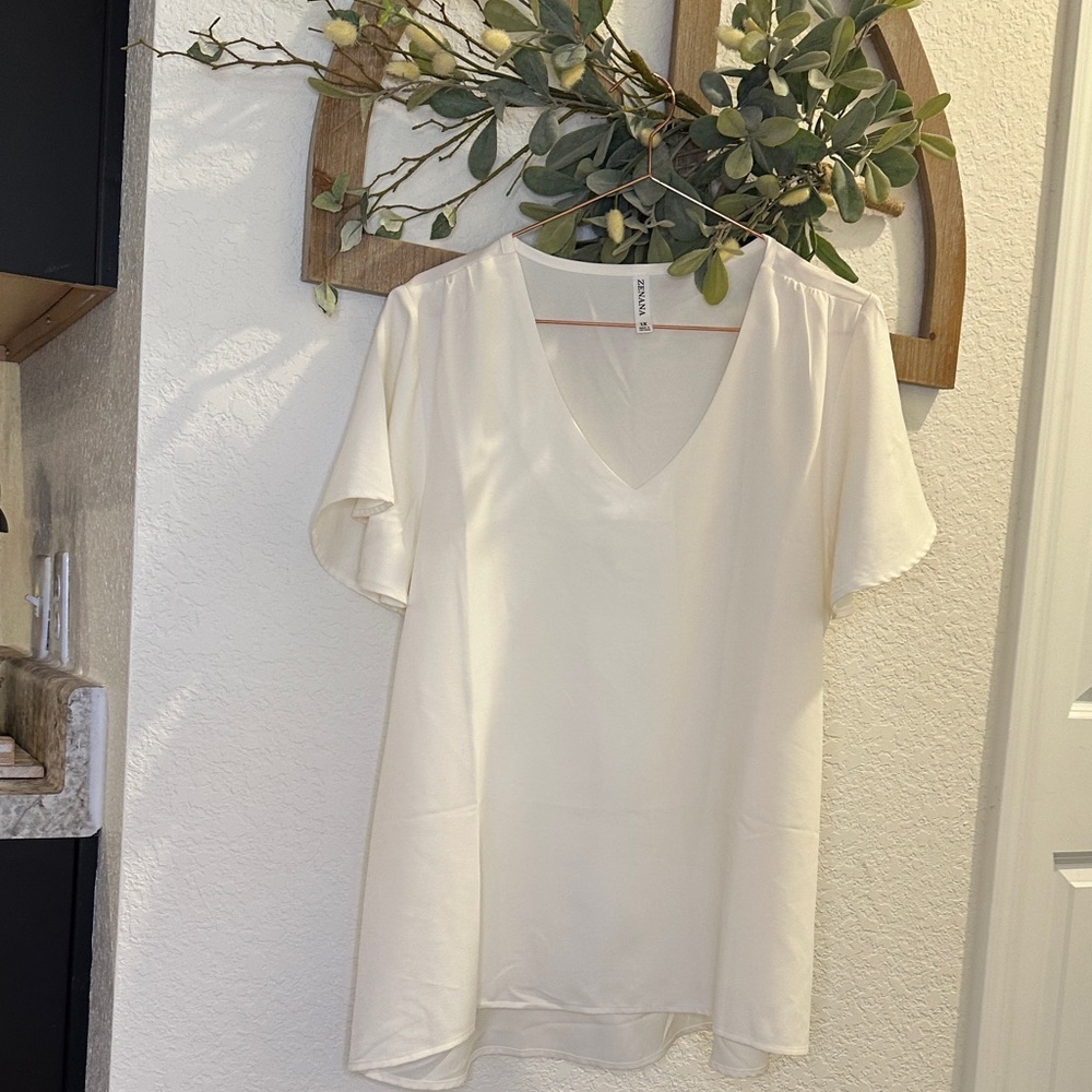 Zenana Outfitters Cream V-Neck Blouse